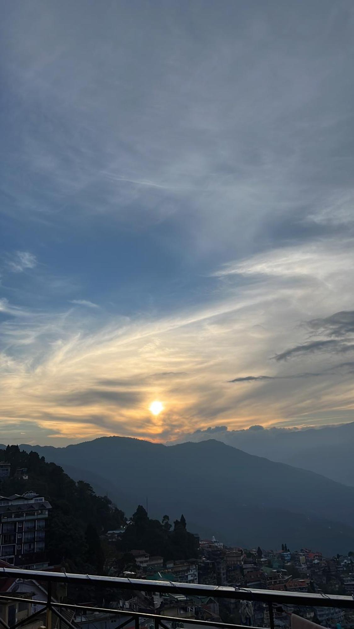 Eagle'S Nest Homestay Darjeeling  Luaran gambar